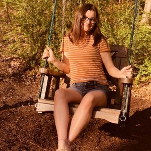 Meet your Posher, Madison